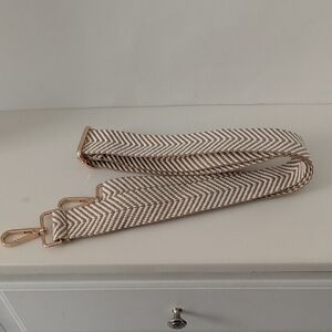 Elegant Adjustable Zig Zag Chevron Purse Guitar Bag Strap